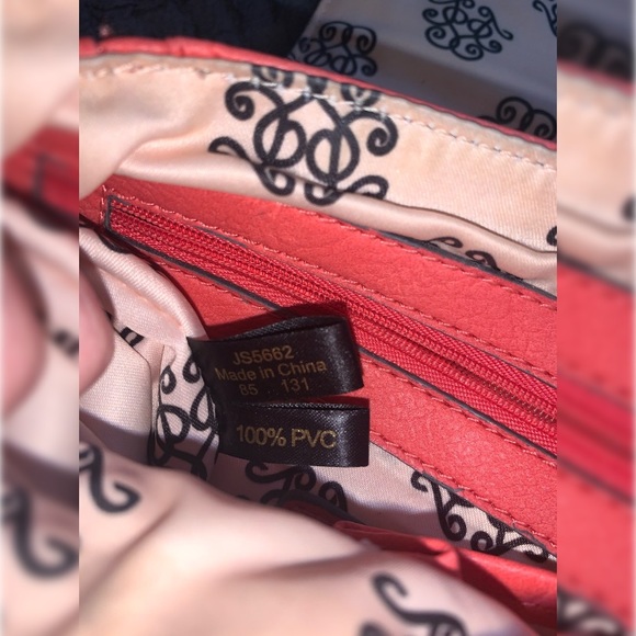 Jessica Simpson purse - Picture 4 of 10